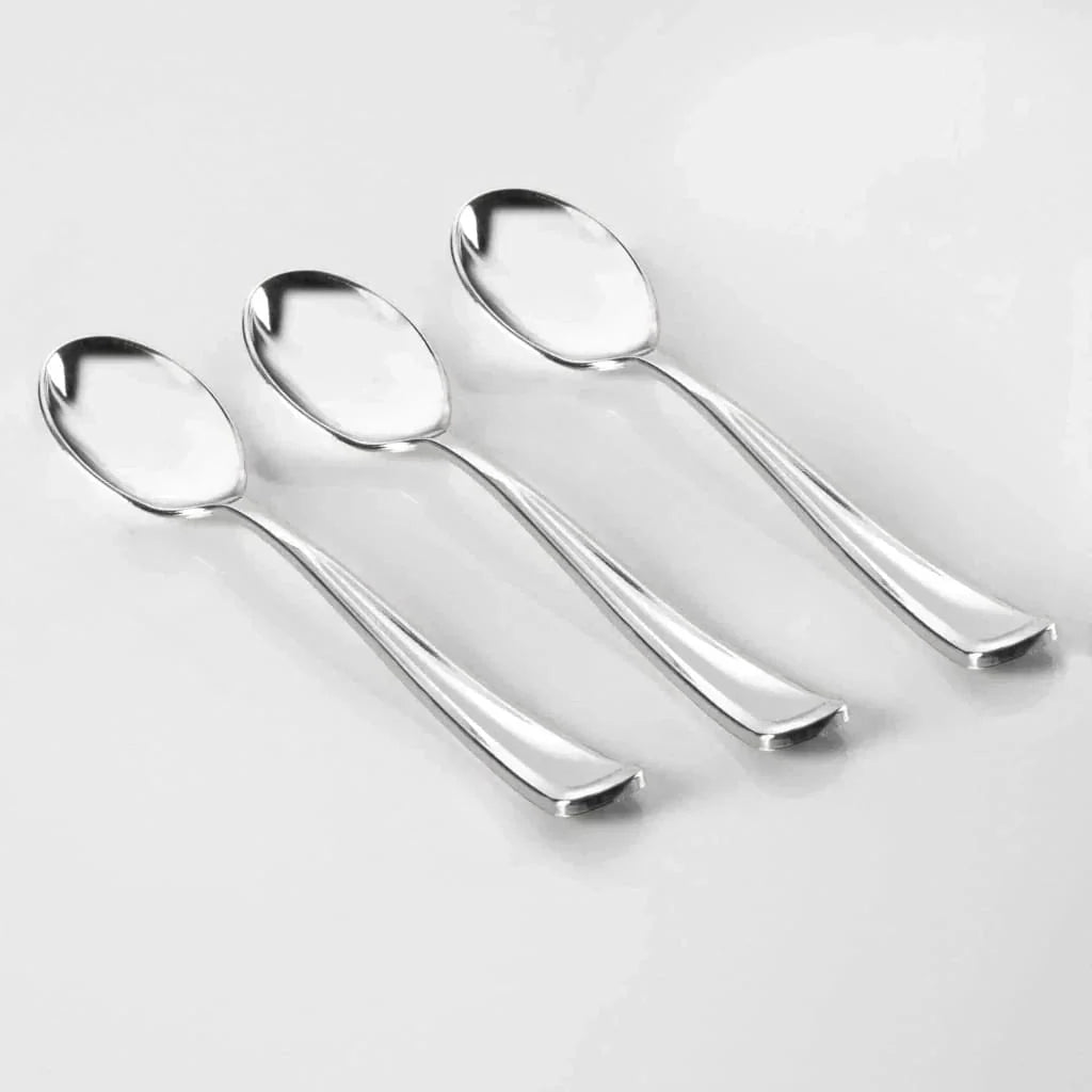 Classic Design Silver Plastic Spoons | 20 Spoons